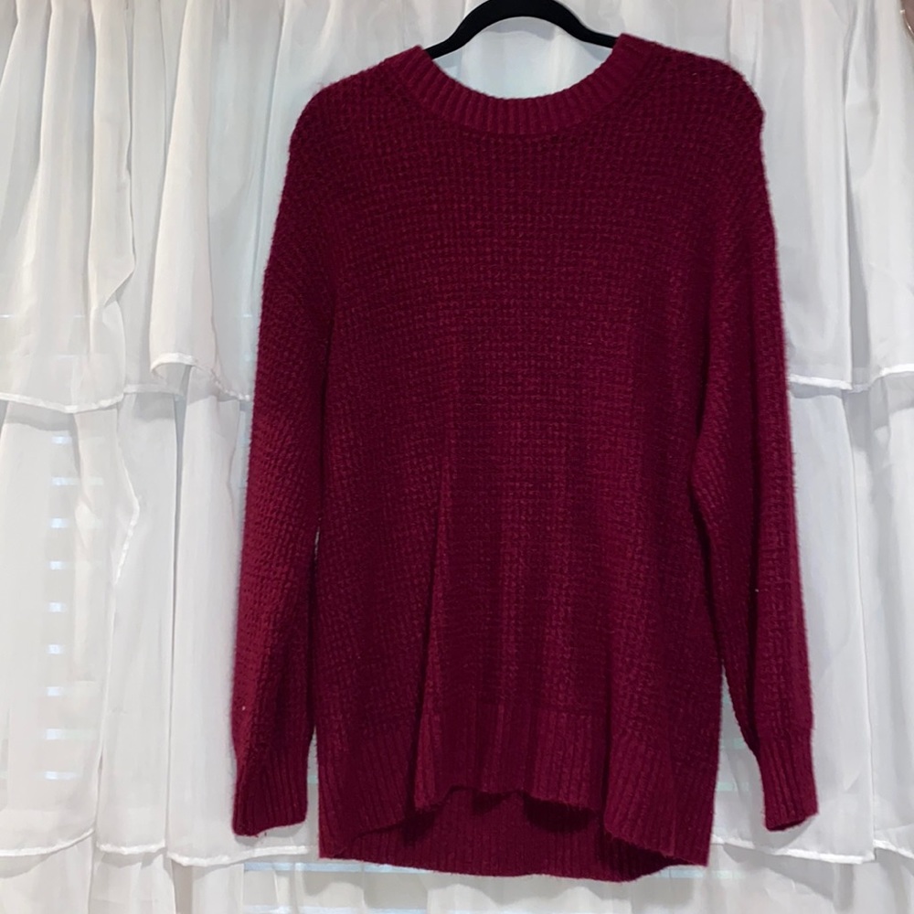 American Eagle sweater